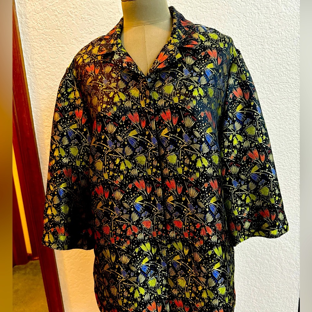 Chico's Design Women’s Gold, Black Multicolor Metallic Shirt/Jacket Size 3